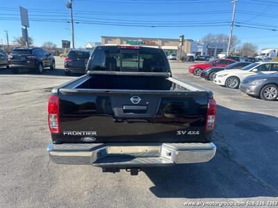 2016 Nissan Frontier PRO-4X   - Photo 5 - Seekonk, MA 02771