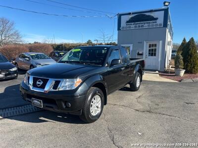 2016 Nissan Frontier PRO-4X   - Photo 2 - Seekonk, MA 02771