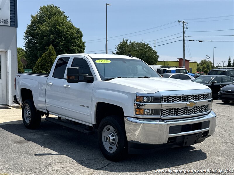 2019 Chevrolet Silverado 2500HD LT - Photo 3 - Seekonk, MA 02771