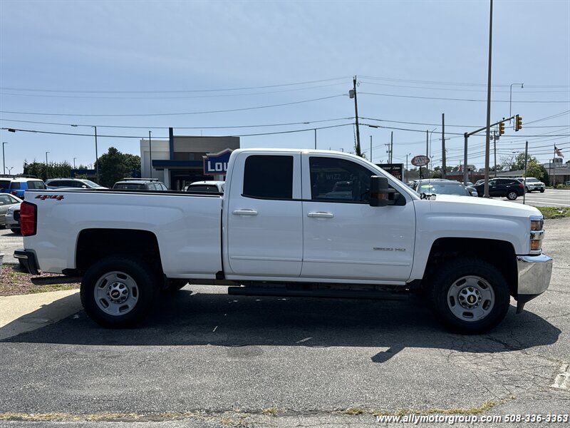 2019 Chevrolet Silverado 2500HD LT - Photo 4 - Seekonk, MA 02771