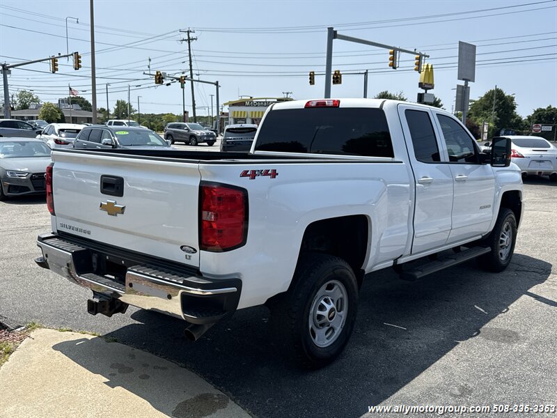 2019 Chevrolet Silverado 2500HD LT - Photo 5 - Seekonk, MA 02771