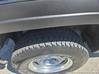 2010 Chevrolet Silverado 1500 Work Truck   - Photo 4 - Seekonk, MA 02771
