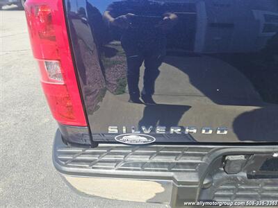 2010 Chevrolet Silverado 1500 Work Truck   - Photo 8 - Seekonk, MA 02771