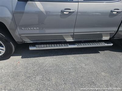 2017 Chevrolet Silverado 1500 LT   - Photo 4 - Seekonk, MA 02771