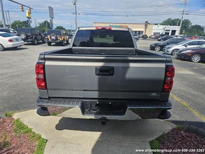 2017 Chevrolet Silverado 1500 LT   - Photo 7 - Seekonk, MA 02771