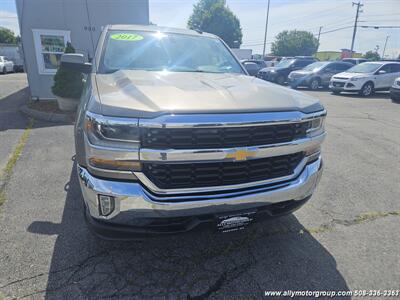 2017 Chevrolet Silverado 1500 LT   - Photo 2 - Seekonk, MA 02771