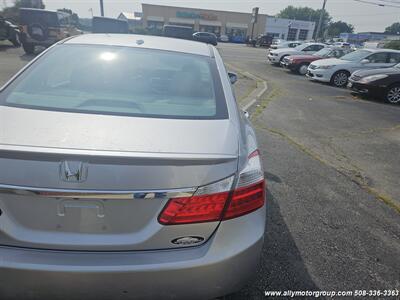 2015 Honda Accord EX-L   - Photo 5 - Seekonk, MA 02771