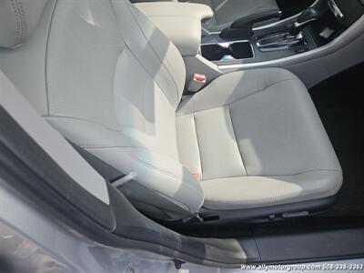 2015 Honda Accord EX-L   - Photo 7 - Seekonk, MA 02771
