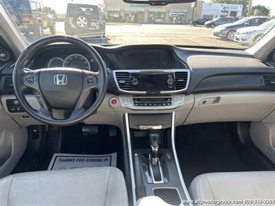 2015 Honda Accord EX-L   - Photo 15 - Seekonk, MA 02771
