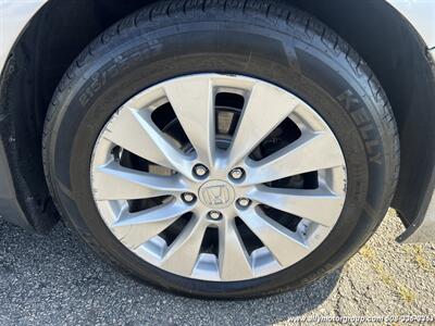 2015 Honda Accord EX-L   - Photo 9 - Seekonk, MA 02771