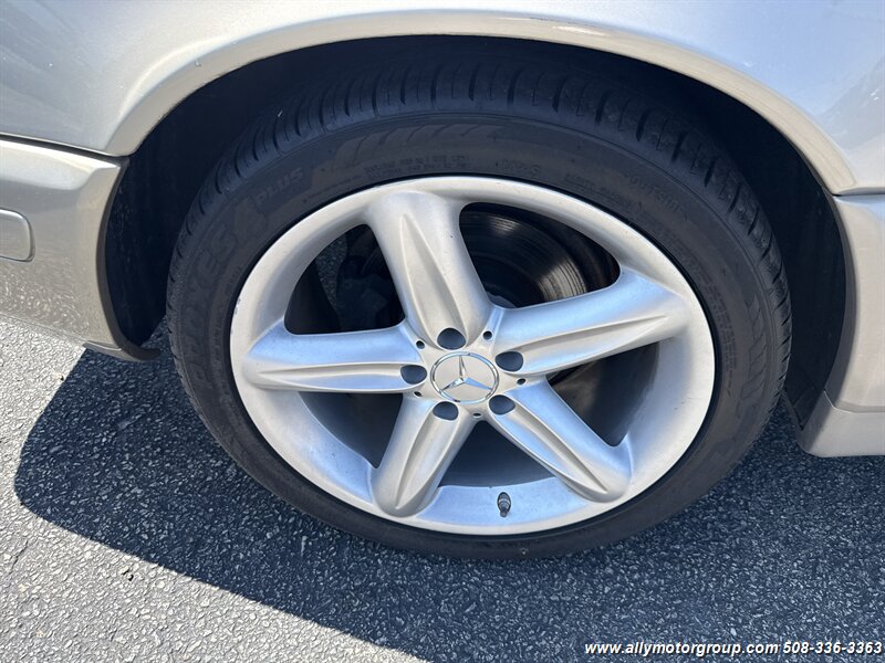 1997 Mercedes-Benz SL 500 - Photo 11 - Seekonk, MA 02771