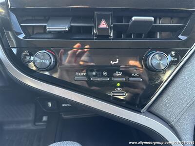 2022 Toyota Camry LE   - Photo 21 - Seekonk, MA 02771