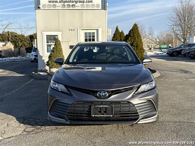 2022 Toyota Camry LE   - Photo 2 - Seekonk, MA 02771