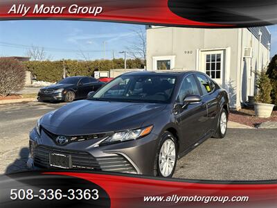 2022 Toyota Camry LE   - Photo 1 - Seekonk, MA 02771