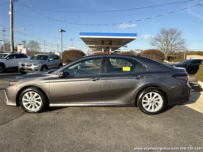 2022 Toyota Camry LE   - Photo 8 - Seekonk, MA 02771