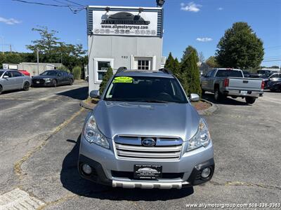 2013 Subaru Outback 2.5i Limited   - Photo 8 - Seekonk, MA 02771