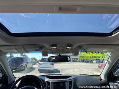 2013 Subaru Outback 2.5i Limited   - Photo 24 - Seekonk, MA 02771