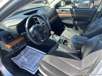 2013 Subaru Outback 2.5i Limited   - Photo 16 - Seekonk, MA 02771