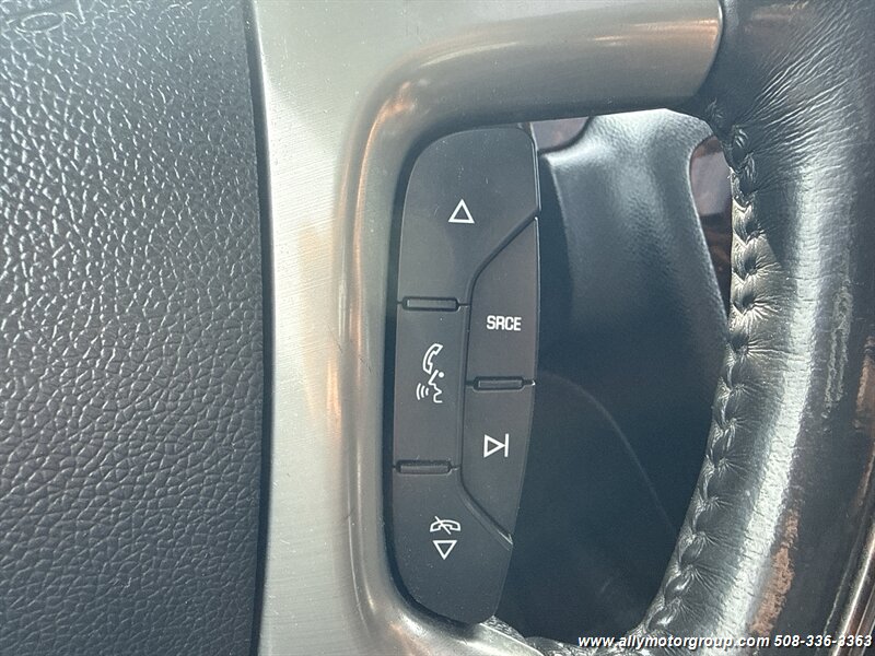 2012 GMC Yukon Denali - Photo 21 - Seekonk, MA 02771