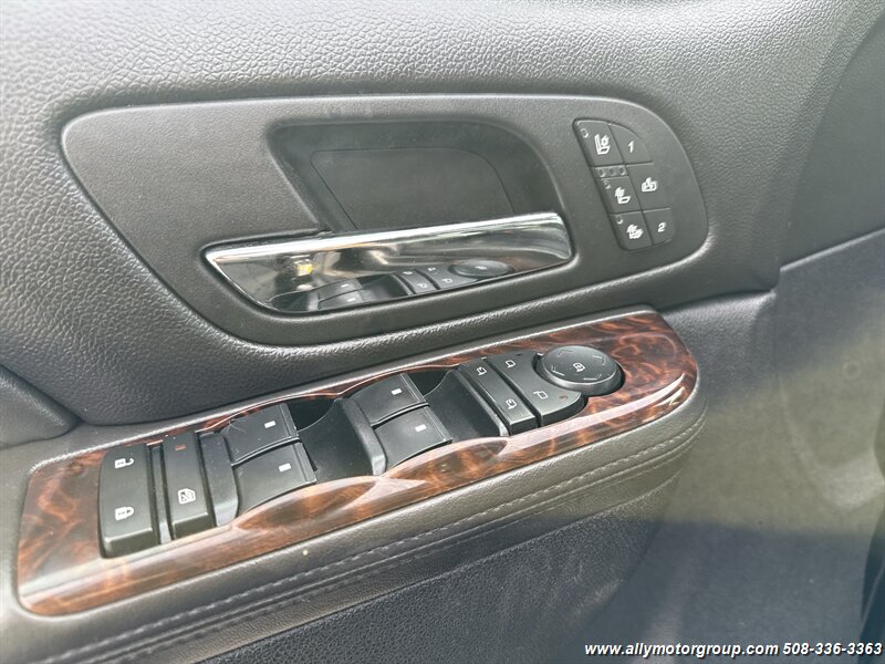 2012 GMC Yukon Denali - Photo 19 - Seekonk, MA 02771