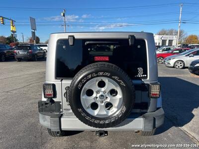 2015 Jeep Wrangler Sahara   - Photo 5 - Seekonk, MA 02771