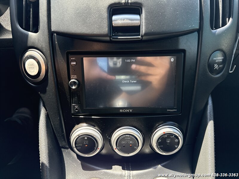 2016 Nissan 370Z - Photo 15 - Seekonk, MA 02771