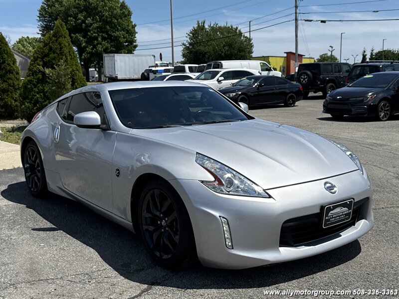 2016 Nissan 370Z - Photo 3 - Seekonk, MA 02771