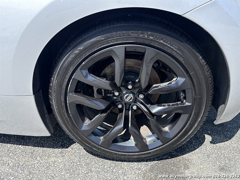 2016 Nissan 370Z - Photo 9 - Seekonk, MA 02771