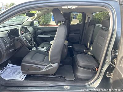 2015 Chevrolet Colorado LT   - Photo 14 - Seekonk, MA 02771