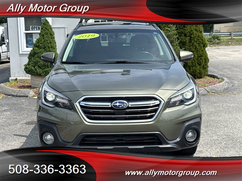 2019 Subaru Outback 3.6R Touring  
