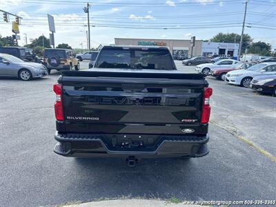 2019 Chevrolet Silverado 1500 RST   - Photo 5 - Seekonk, MA 02771