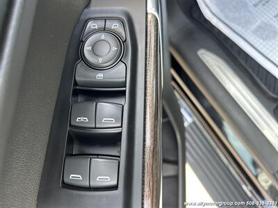 2019 Chevrolet Silverado 1500 RST   - Photo 19 - Seekonk, MA 02771