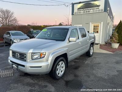 2006 Honda Ridgeline RTL w/Moonroof w/XM   - Photo 2 - Seekonk, MA 02771