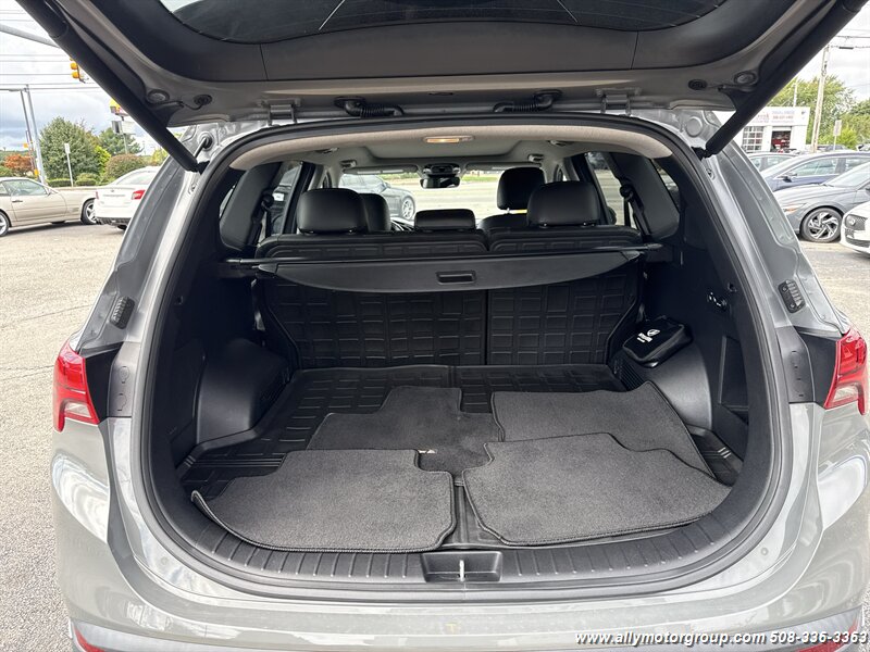 2022 Hyundai Santa Fe Limited - Photo 13 - Seekonk, MA 02771