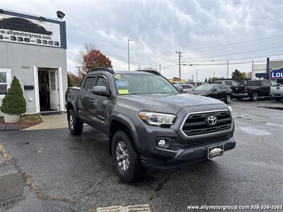 2017 Toyota Tacoma SR V6 - Photo 2 - Seekonk, MA 02771