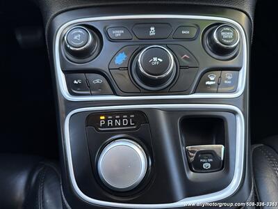 2017 Chrysler 200 Limited Platinum   - Photo 20 - Seekonk, MA 02771