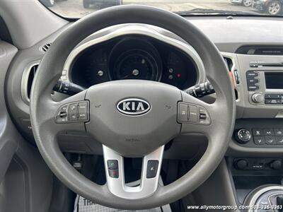 2011 Kia Sportage LX   - Photo 16 - Seekonk, MA 02771