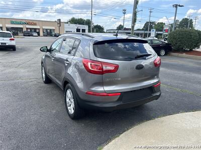2011 Kia Sportage LX   - Photo 4 - Seekonk, MA 02771