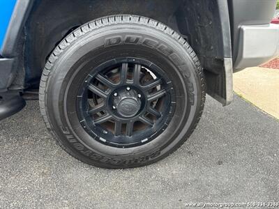 2007 Toyota FJ Cruiser   - Photo 10 - Seekonk, MA 02771