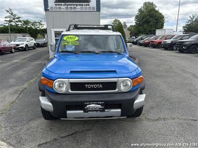 2007 Toyota FJ Cruiser   - Photo 2 - Seekonk, MA 02771