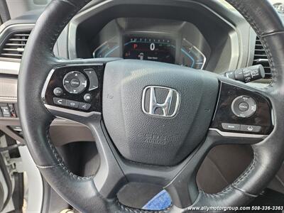 2020 Honda Odyssey EX-L w/Navi w/RES   - Photo 8 - Seekonk, MA 02771