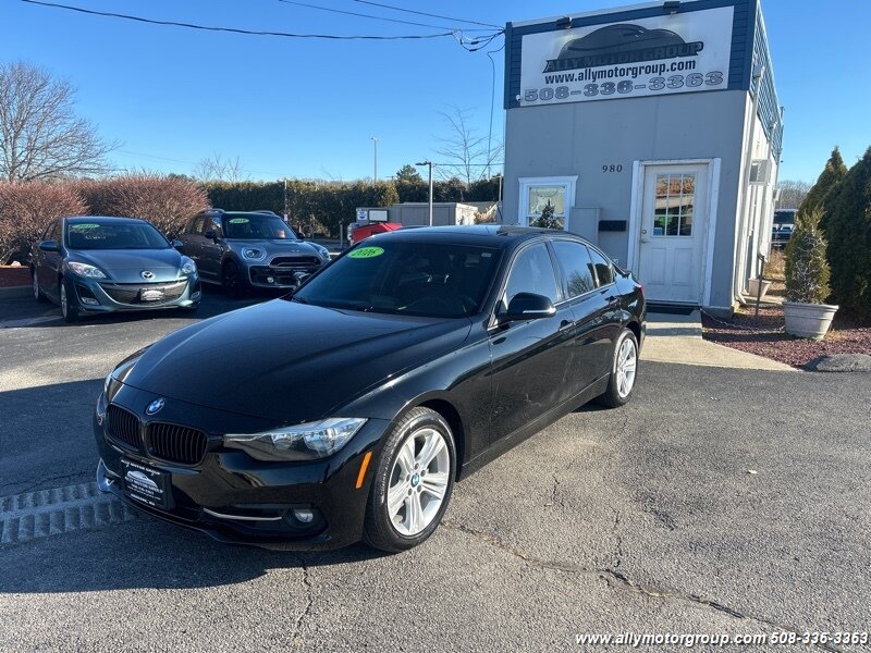 2016 BMW 3 Series 328i photo 2