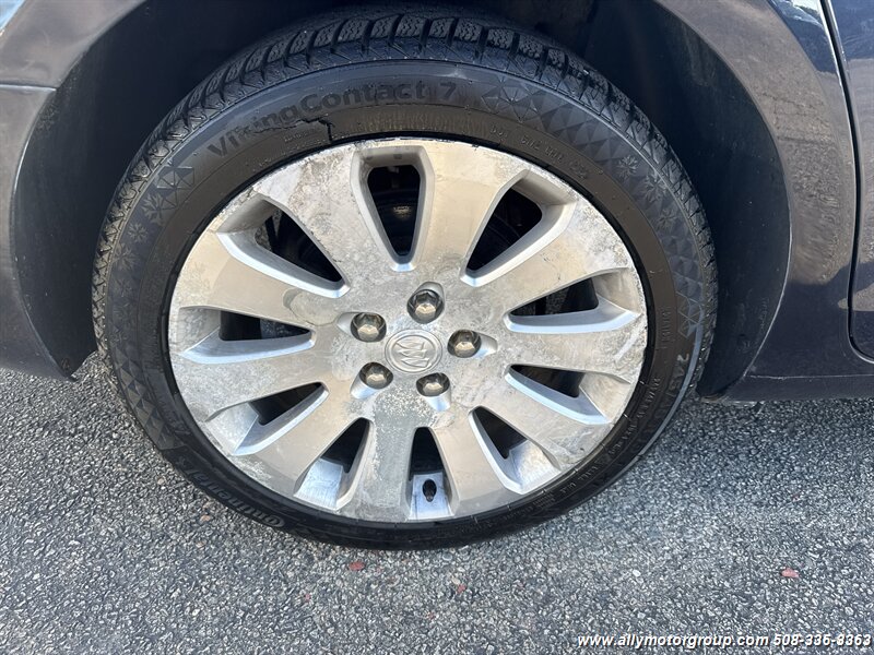 2016 Buick Lacrosse Leather - Photo 12 - Seekonk, MA 02771