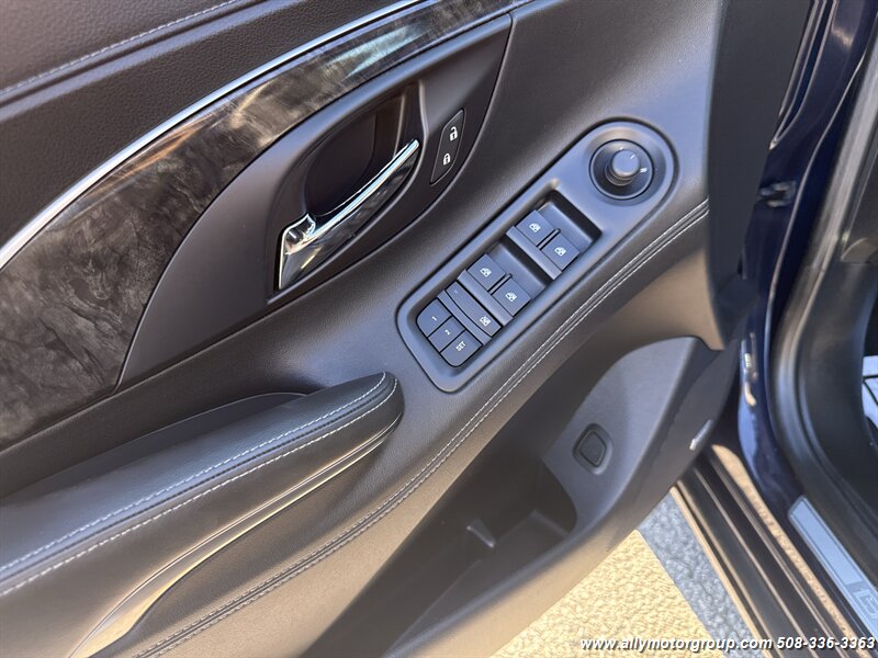 2016 Buick Lacrosse Leather - Photo 18 - Seekonk, MA 02771