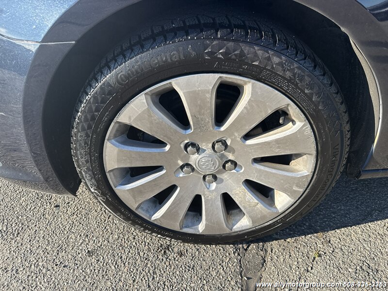 2016 Buick Lacrosse Leather - Photo 9 - Seekonk, MA 02771