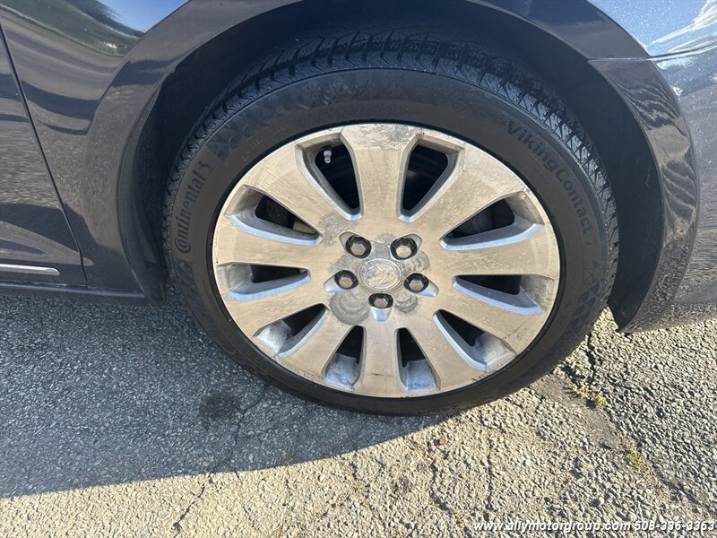 2016 Buick Lacrosse Leather - Photo 11 - Seekonk, MA 02771
