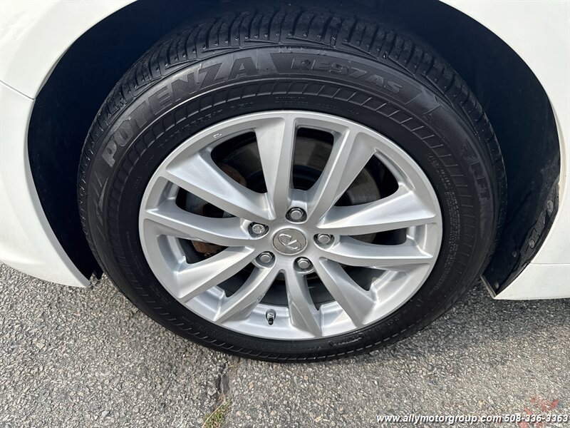 2015 INFINITI Q50 - Photo 13 - Seekonk, MA 02771