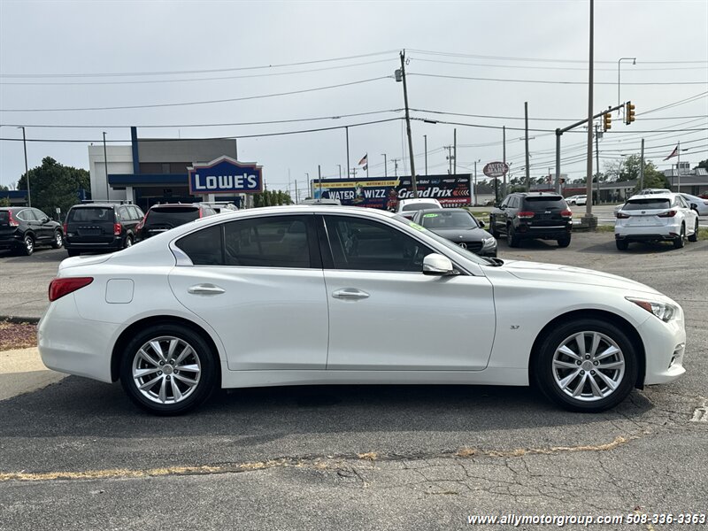 2015 INFINITI Q50 - Photo 4 - Seekonk, MA 02771