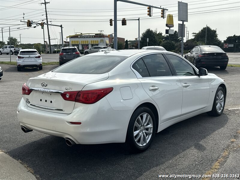 2015 INFINITI Q50 - Photo 5 - Seekonk, MA 02771