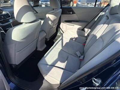 2014 Honda Accord LX   - Photo 15 - Seekonk, MA 02771